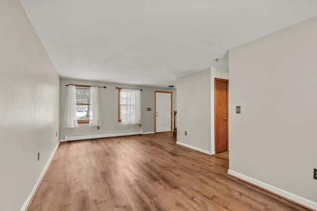 $535,000 | 4 Bellflower Circle, Concord, NH 03303