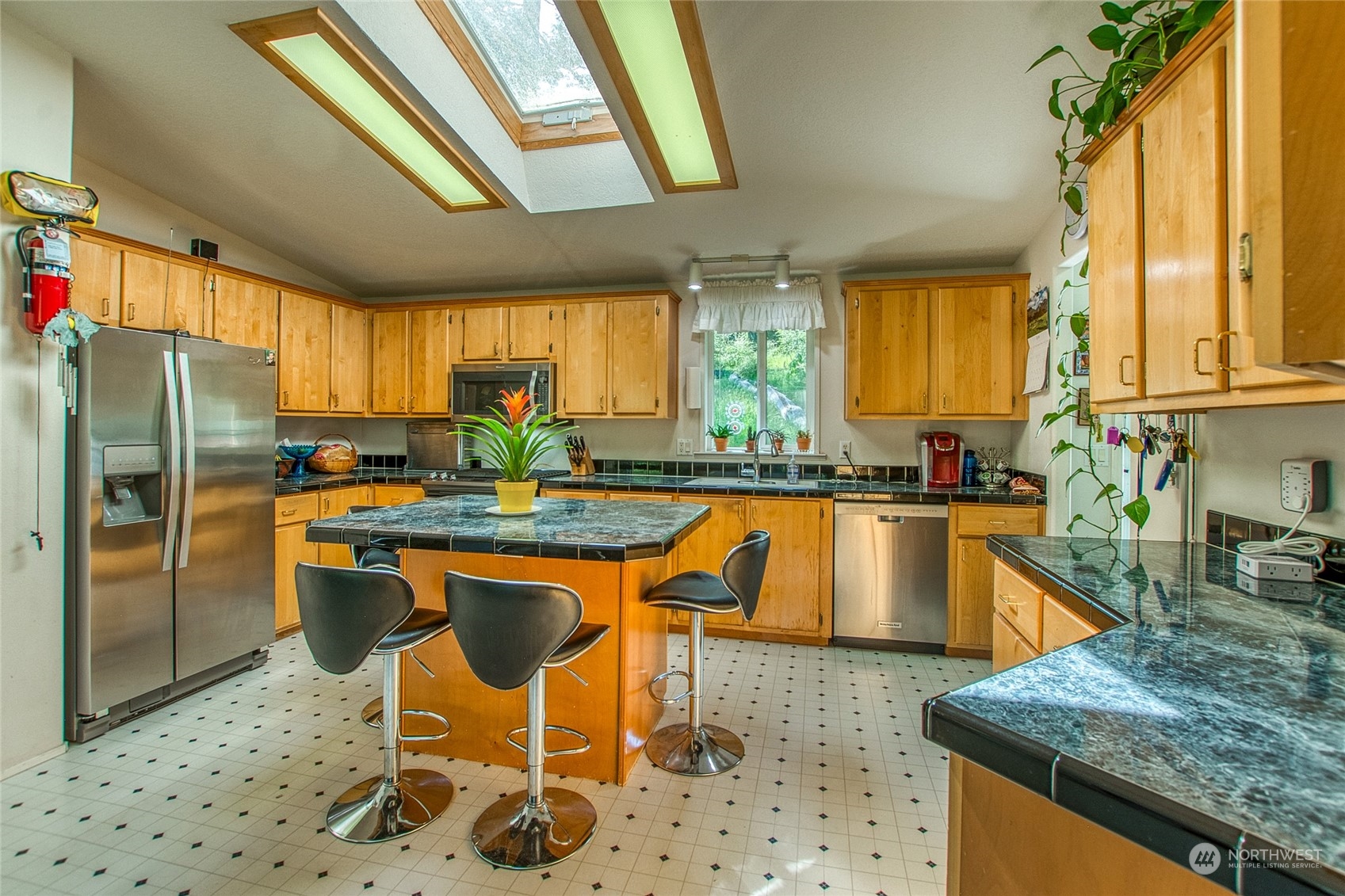 851 Crow Valley Road Orcas Island, WA 98245 - Photo 6 of 38 Gallery Image 6