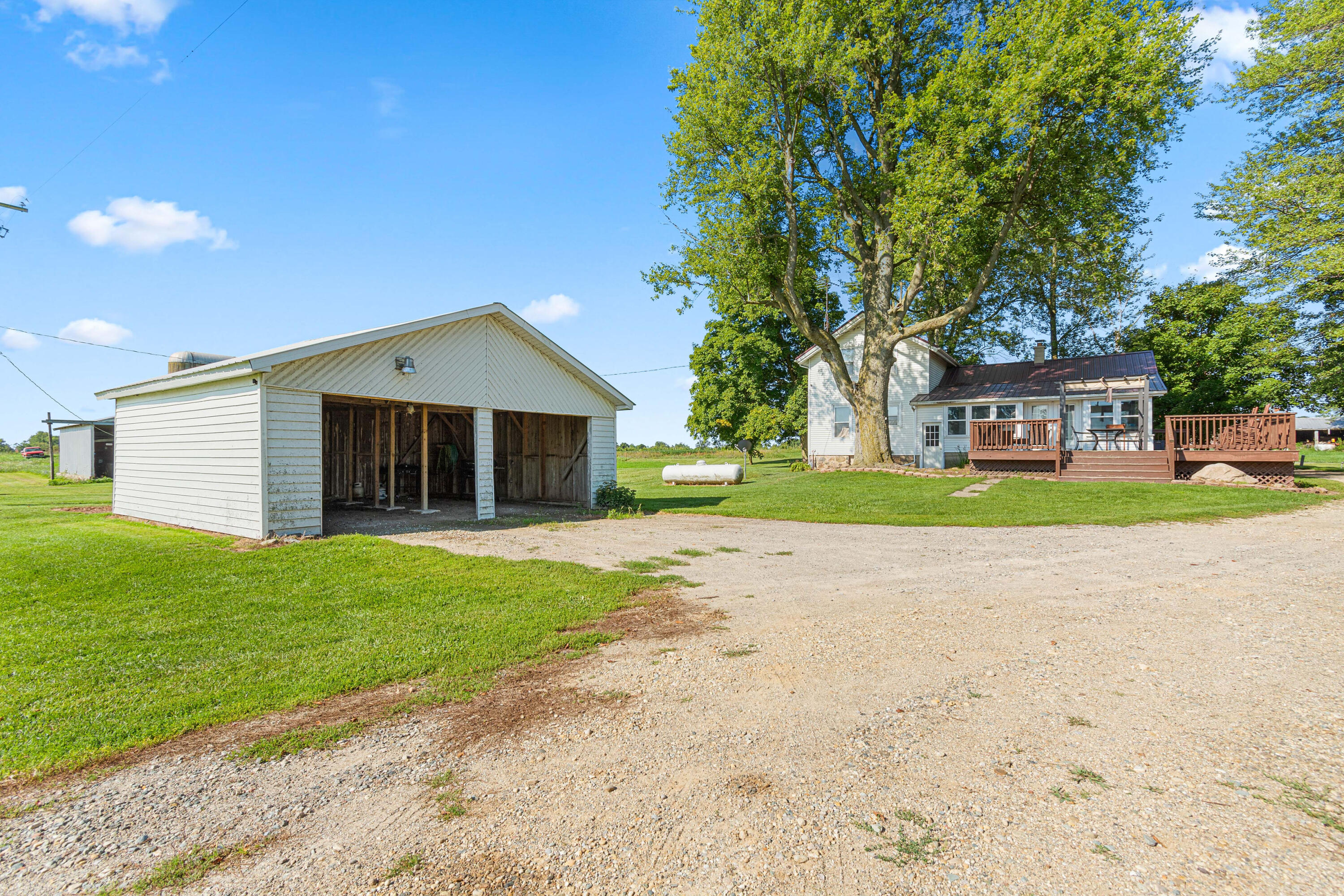 8631 Lickley Road Pittsford, MI 49271 - Photo 43 of 45 23