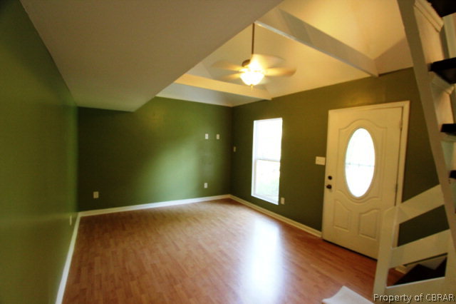 6508 Walter Reed Drive Gloucester, VA 23061 - Photo 5 of 14 Gallery Image 5
