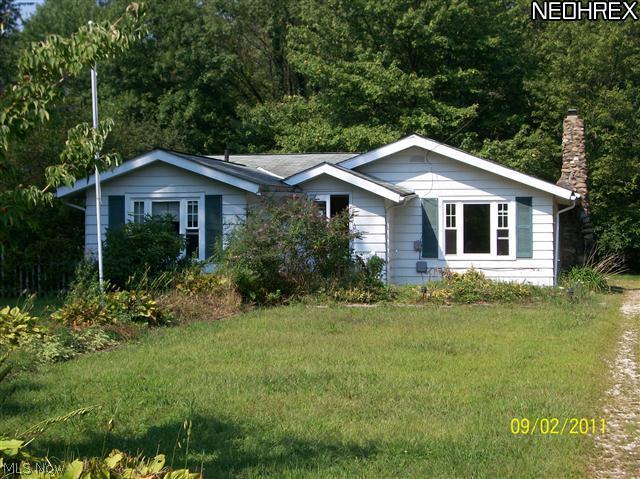 4634 Manchester Road Akron, OH 44319 - Photo 1 of 16 Gallery Image 1