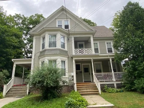 $3,200 | 34 Lexington Street, Unit 1, Dover, NH 03820