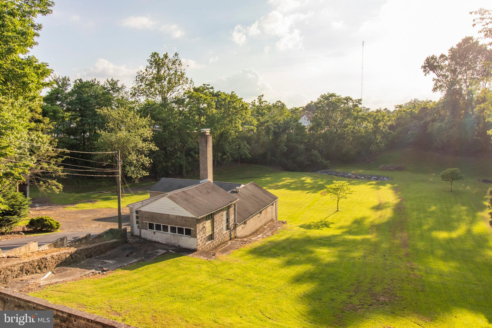 232 Harrison Road Brookhaven, PA 19015 - Photo 36 of 37 Gallery Image 36