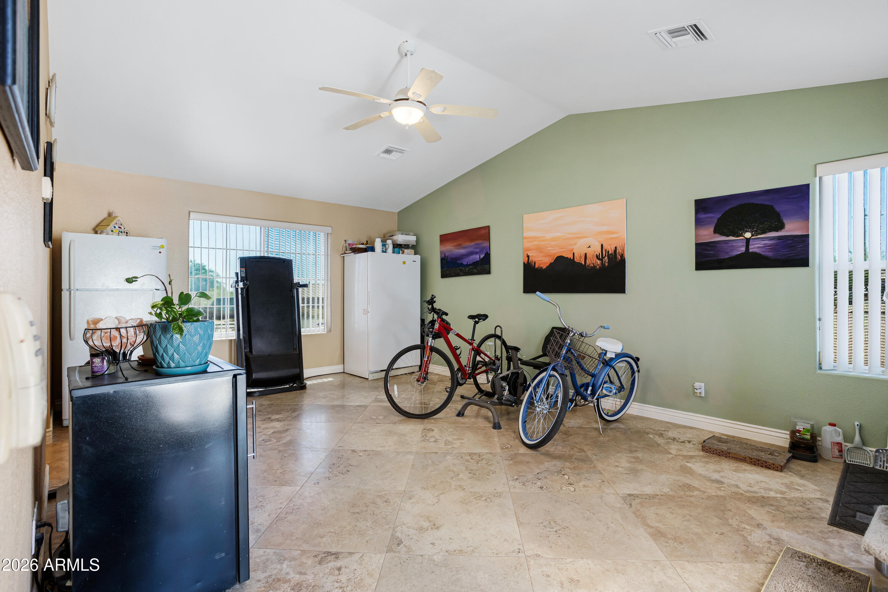 83 South Geronimo Road Apache Junction, AZ 85119 - Photo 15 of 69