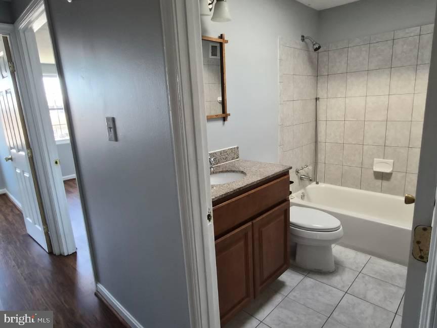 7948 Eastdale Road Baltimore, MD 21224 - Photo 17 of 21 Upper Level Full Bath
