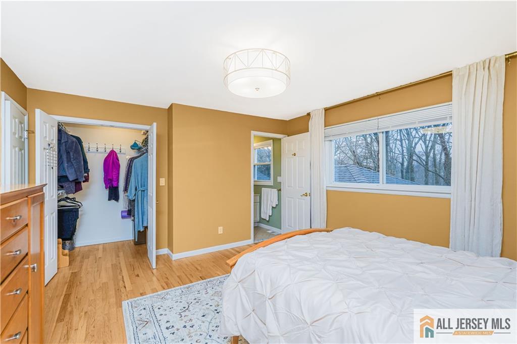 11 Agate Road East Brunswick, NJ 08816 - Photo 26 of 49
