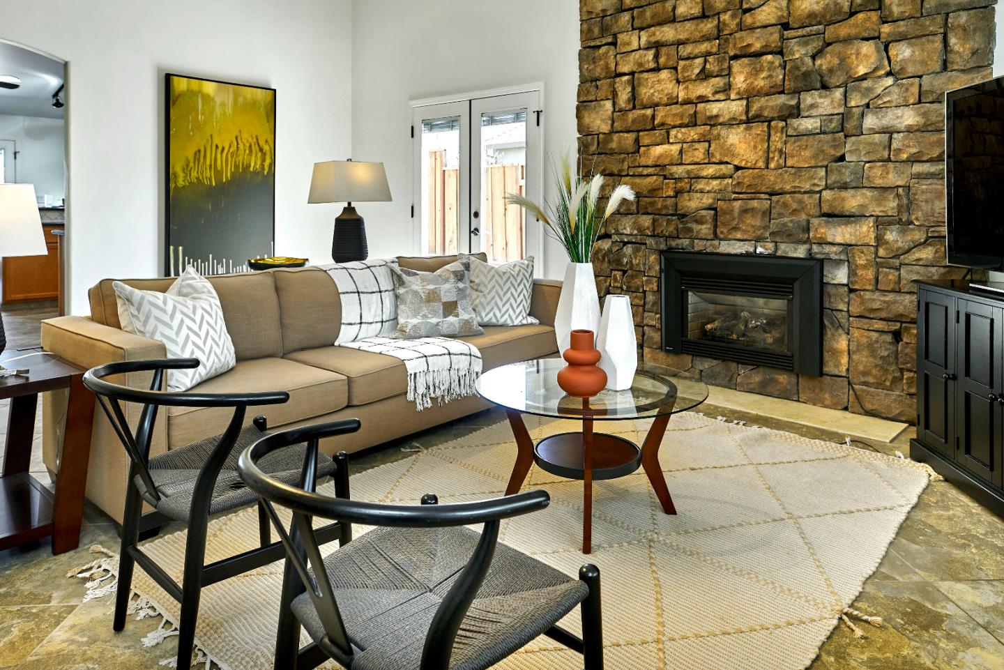 5562 Mesa Road Gilroy, CA 95020 - Photo 6 of 62 Gallery Image 6