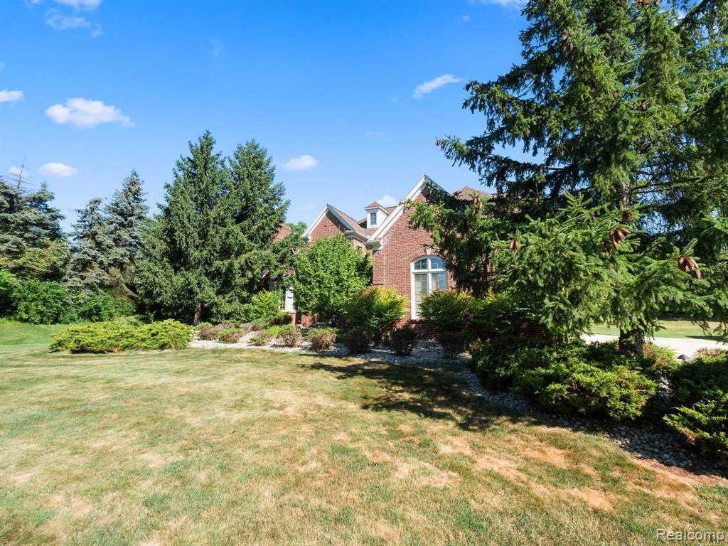 7066 Kennesaw Road Canton, MI 48187 - Photo 8 of 81