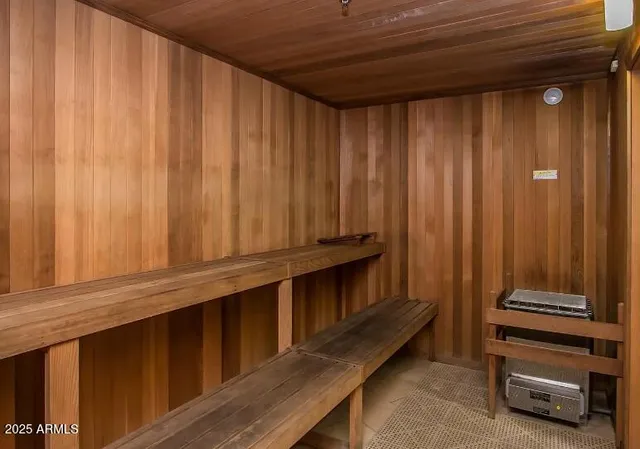 $2,200 | 2302 North Central Avenue, Unit 207, Phoenix, AZ 85004