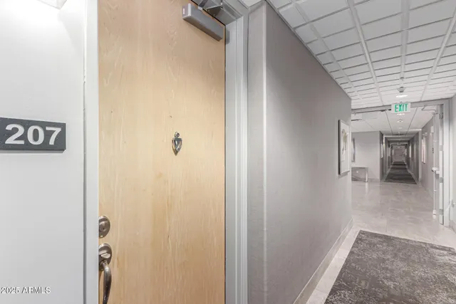 $2,200 | 2302 North Central Avenue, Unit 207, Phoenix, AZ 85004