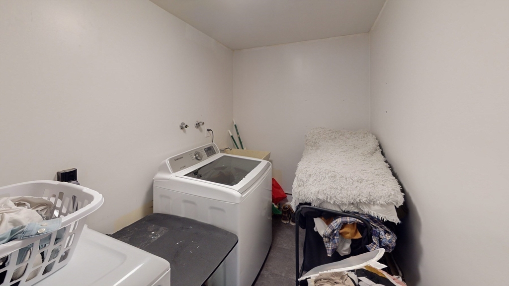 11 Lansing Road Lynn, MA 01904 - Photo 24 of 29