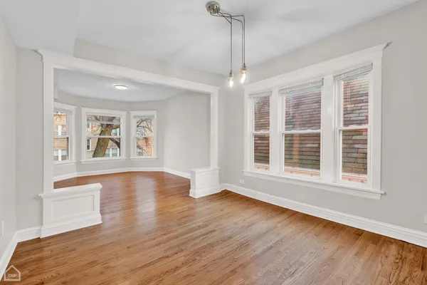 $2,900 | 4242 North Kimball Avenue, Unit 2, Chicago, IL 60618