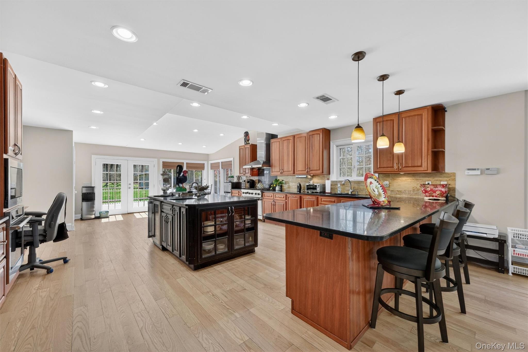 517 Elizabeth Road Yorktown Heights, NY 10598 - Photo 8 of 50