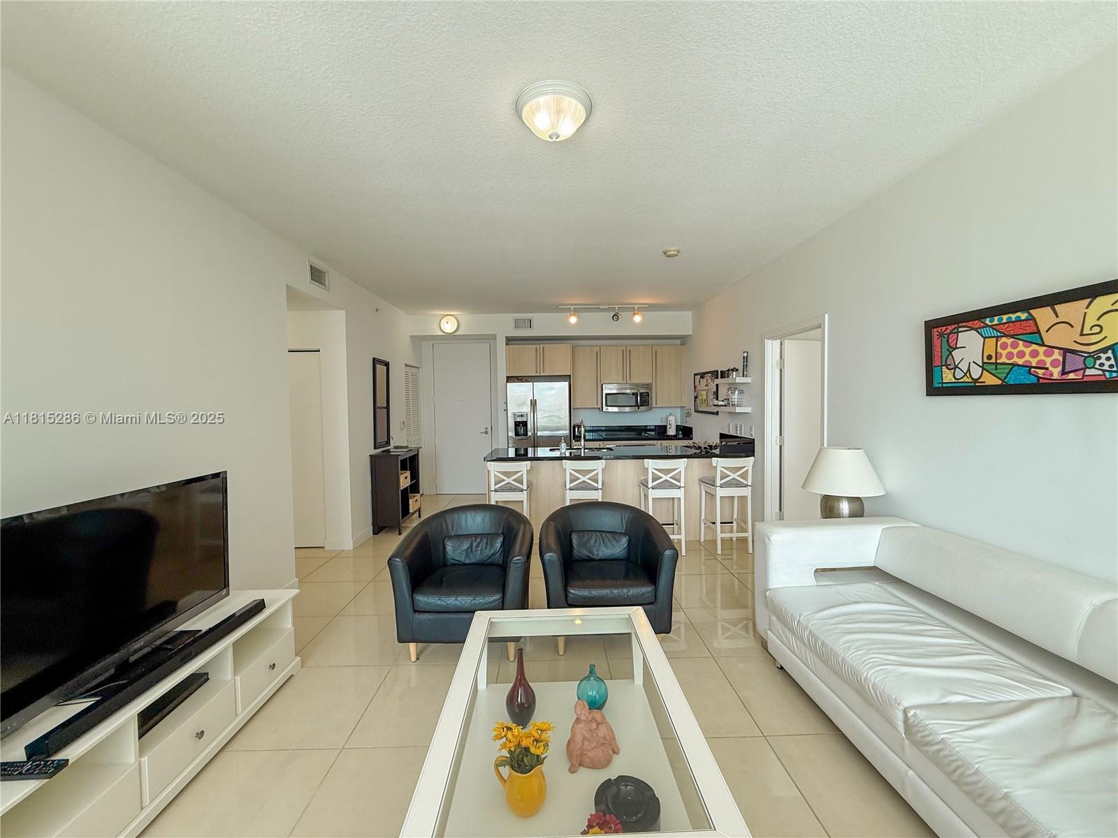 79 Southwest 12th Street, Unit 1603S Miami, FL 33130 - Photo 11 of 42