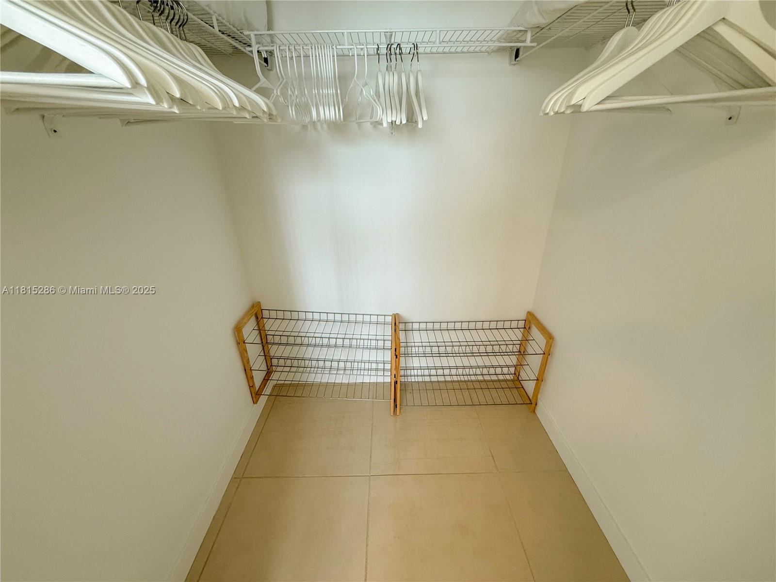 79 Southwest 12th Street, Unit 1603S Miami, FL 33130 - Photo 24 of 42