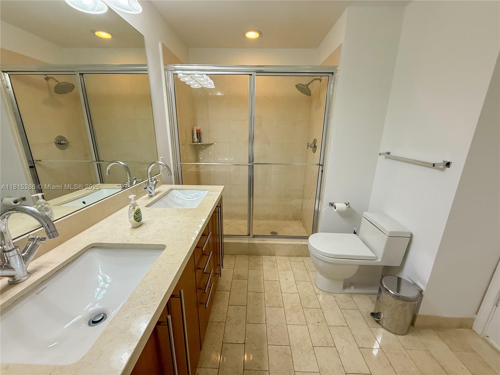 79 Southwest 12th Street, Unit 1603S Miami, FL 33130 - Photo 26 of 42