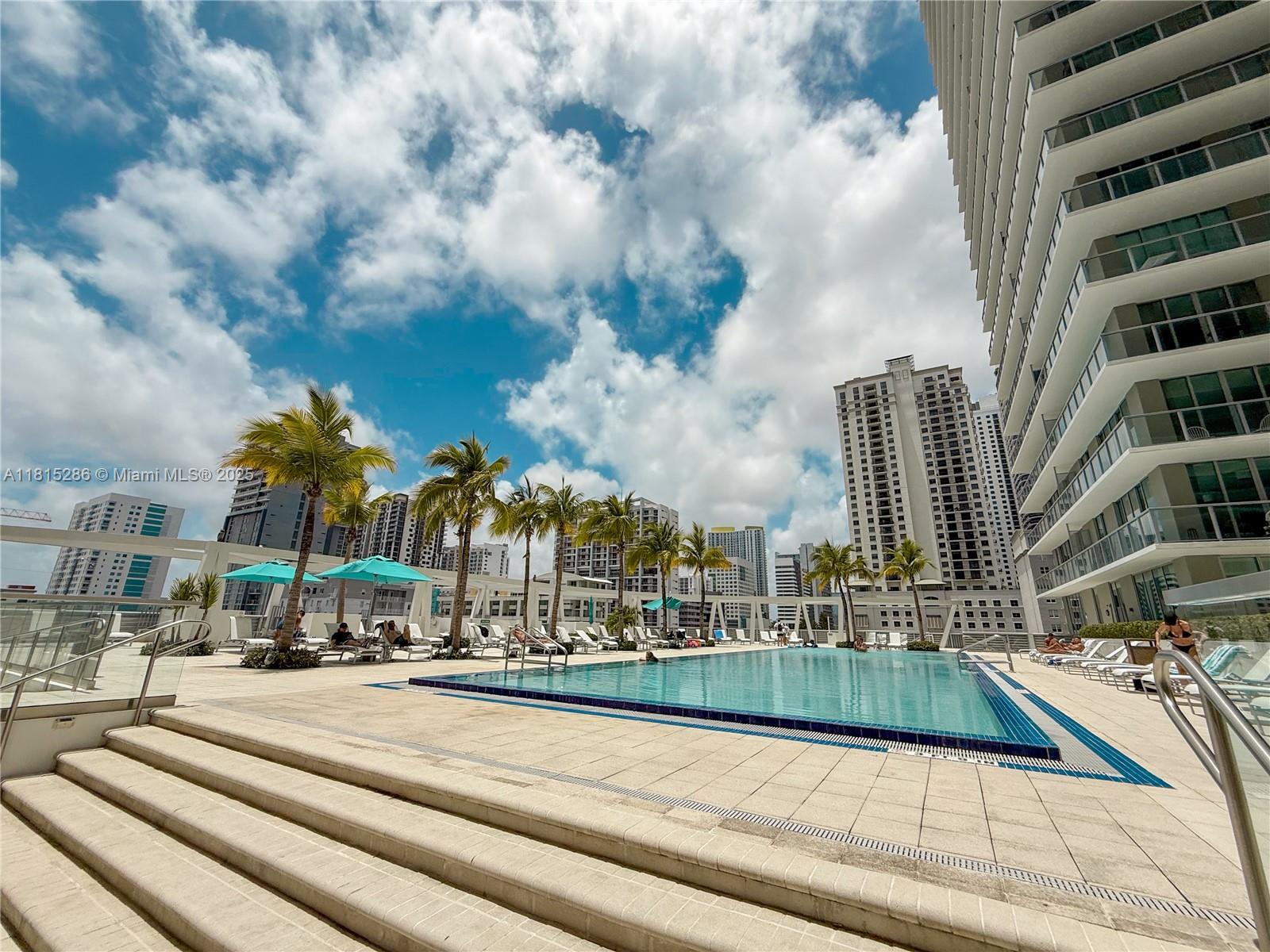 79 Southwest 12th Street, Unit 1603S Miami, FL 33130 - Photo 39 of 42