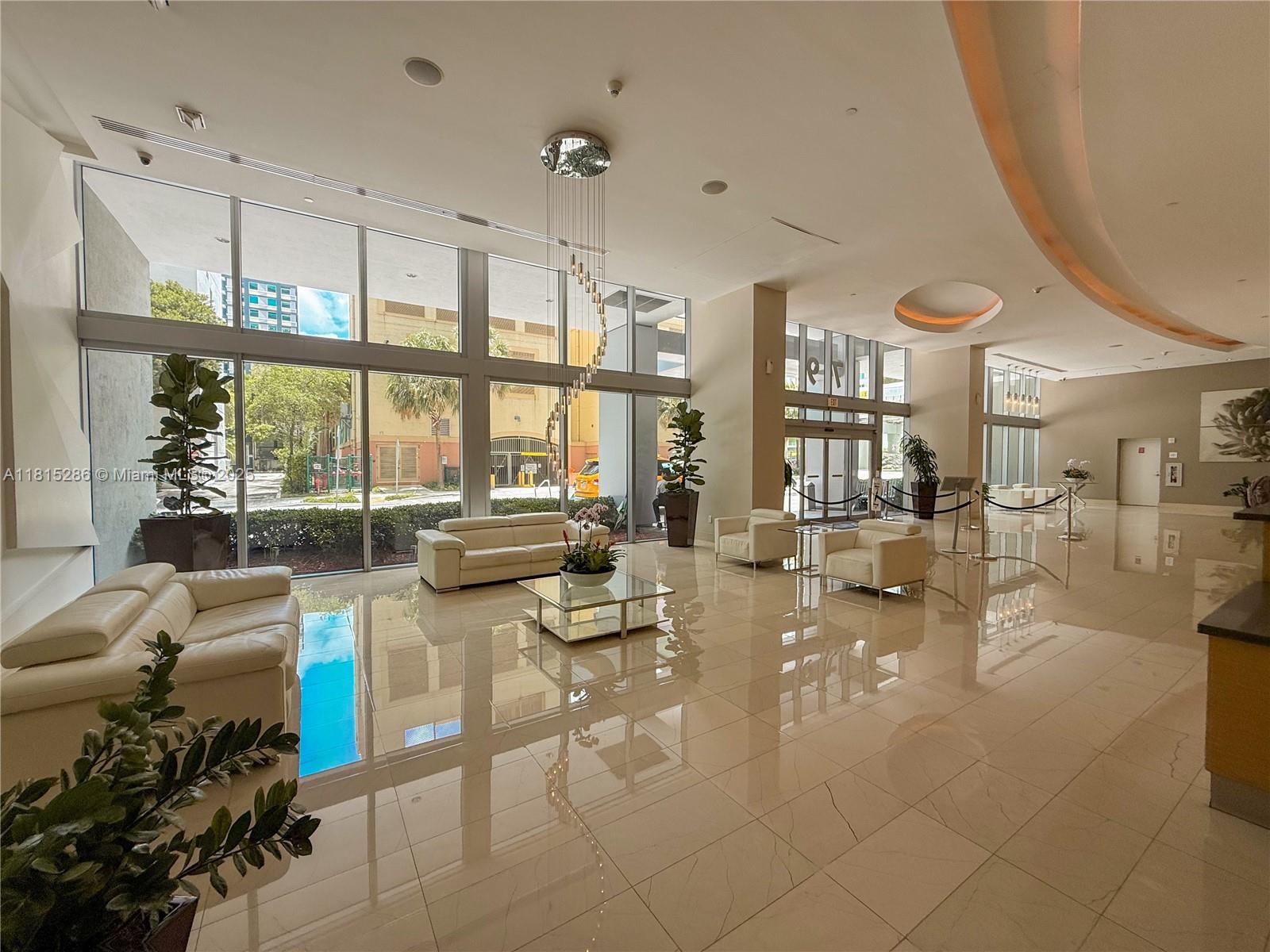 79 Southwest 12th Street, Unit 1603S Miami, FL 33130 - Photo 41 of 42