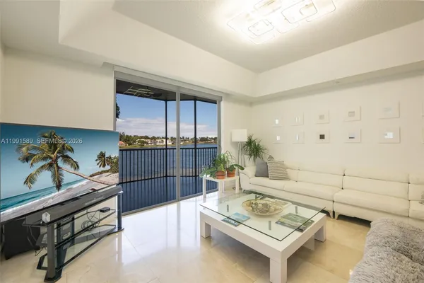 $5,000 | 10700 Northwest 66th Street, Unit 207, Doral, FL 33178