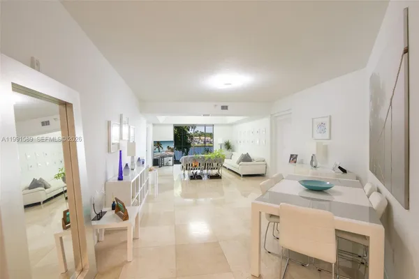 $5,000 | 10700 Northwest 66th Street, Unit 207, Doral, FL 33178