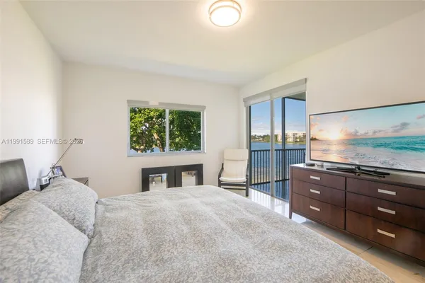 $5,000 | 10700 Northwest 66th Street, Unit 207, Doral, FL 33178