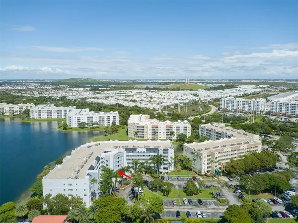 $5,000 | 10700 Northwest 66th Street, Unit 207, Doral, FL 33178