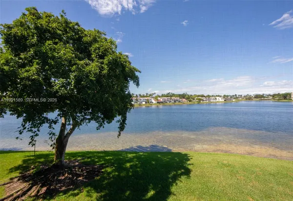 $5,000 | 10700 Northwest 66th Street, Unit 207, Doral, FL 33178