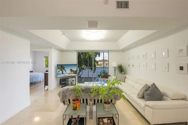 $5,000 | 10700 Northwest 66th Street, Unit 207, Doral, FL 33178