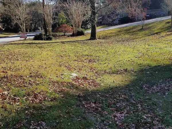 $2,750 | 4077 Linda Lane Southwest, Lilburn, GA 30047
