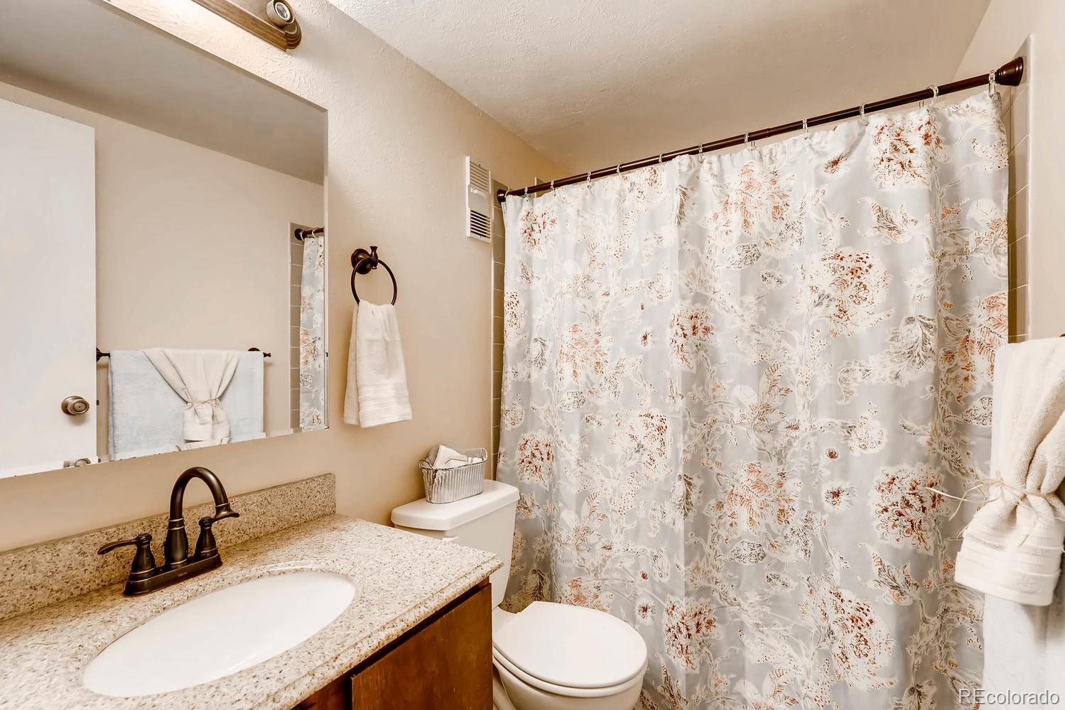 6545 Kalua Road, Unit 204D Boulder, CO 80301 - Photo 8 of 16 Gallery Image 8