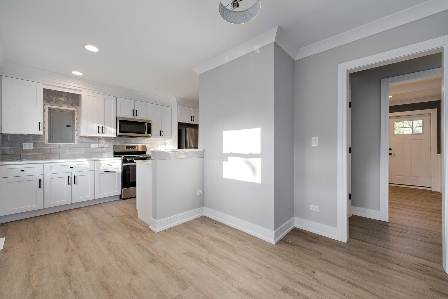 17232 Roy Street Lansing, IL 60438 - Photo 12 of 22 Gallery Image 12