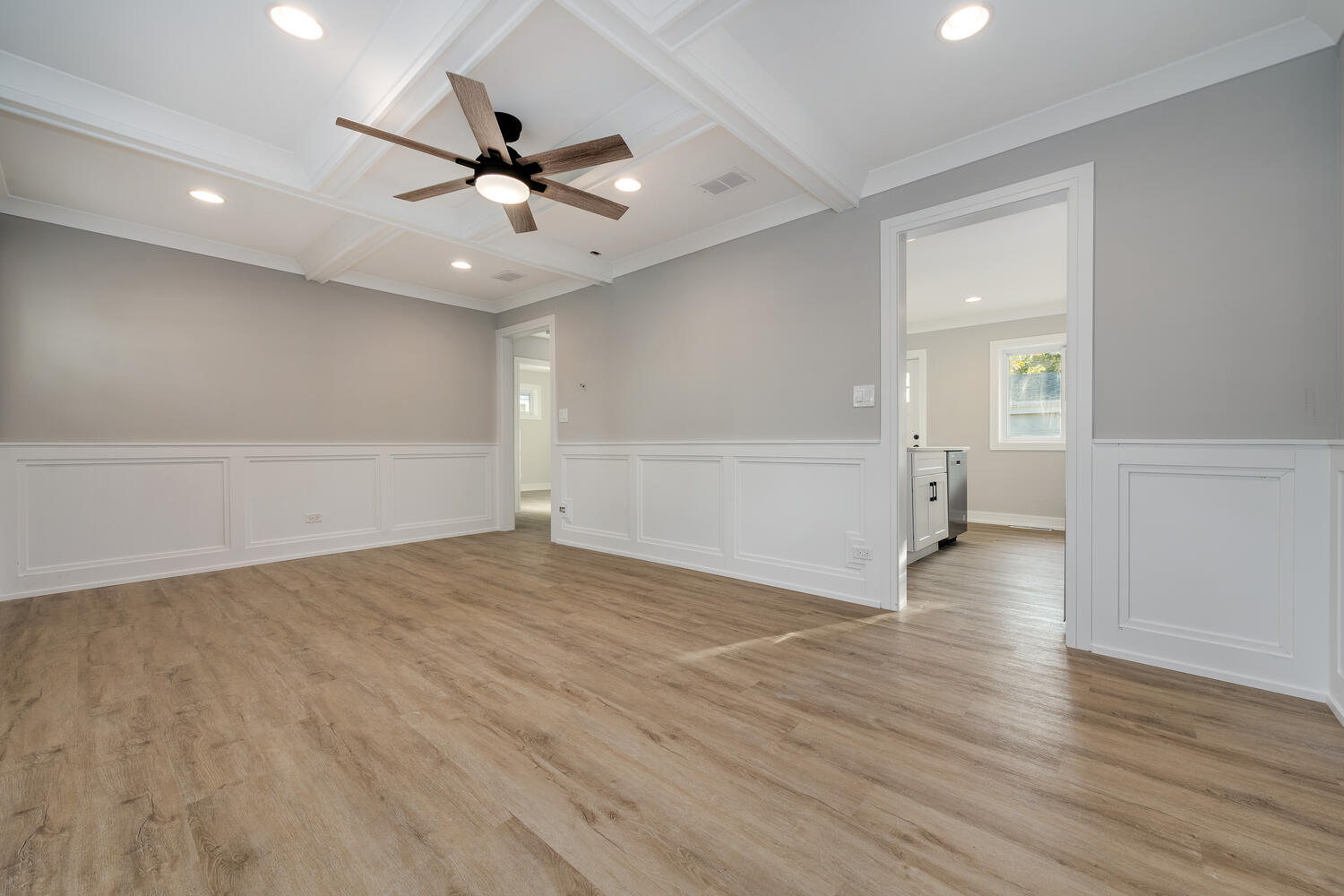 17232 Roy Street Lansing, IL 60438 - Photo 7 of 22 Gallery Image 7