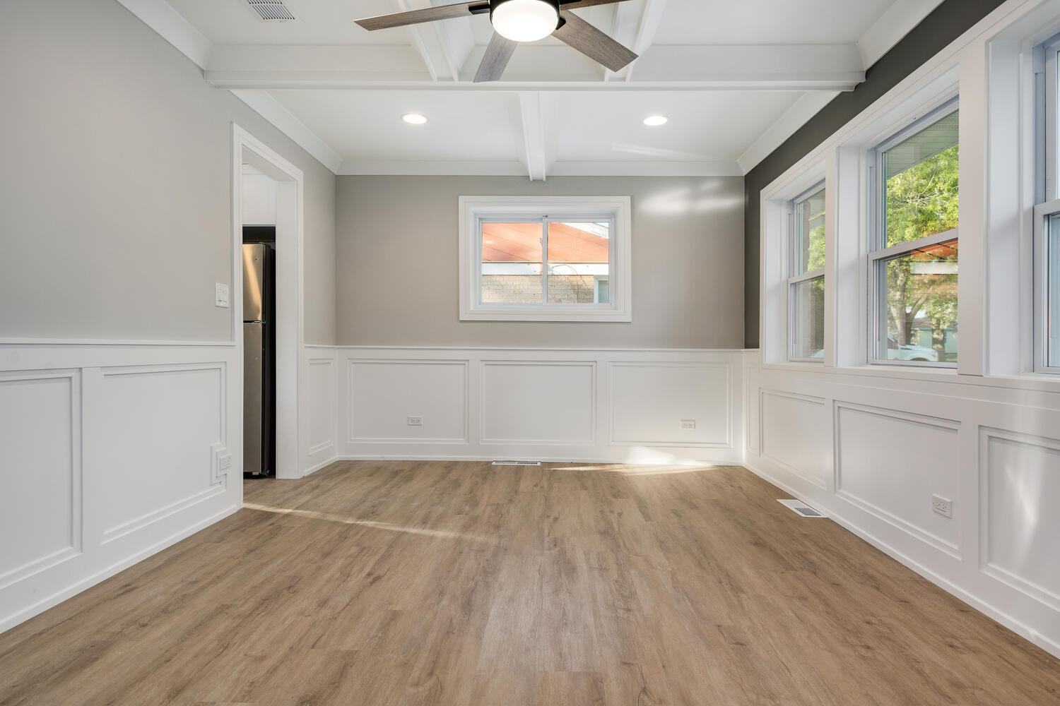 17232 Roy Street Lansing, IL 60438 - Photo 9 of 22 Gallery Image 9