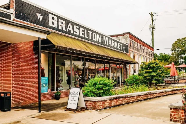 $644,530 | 382 Scarlet Rose Way, Hoschton, GA 30548