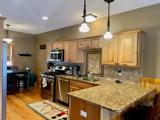 $824,000 | 5010 Black Bear Run, Unit 5010, Carrabassett Valley, ME 04947