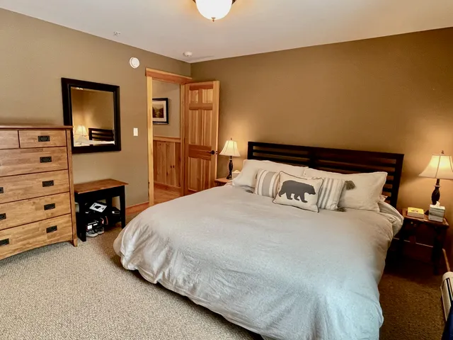 $824,000 | 5010 Black Bear Run, Unit 5010, Carrabassett Valley, ME 04947