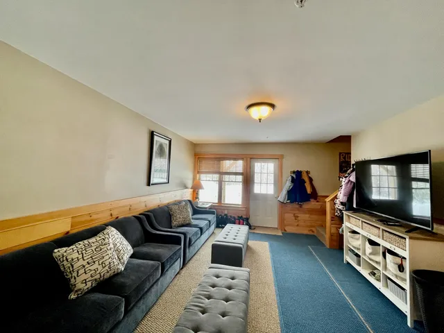 $824,000 | 5010 Black Bear Run, Unit 5010, Carrabassett Valley, ME 04947