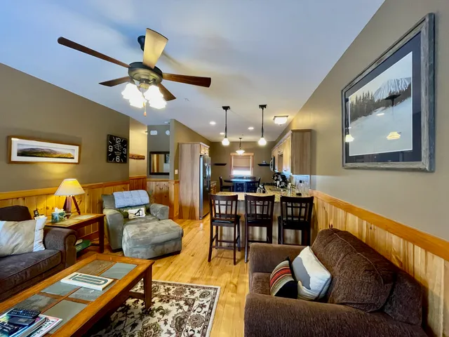 $824,000 | 5010 Black Bear Run, Unit 5010, Carrabassett Valley, ME 04947