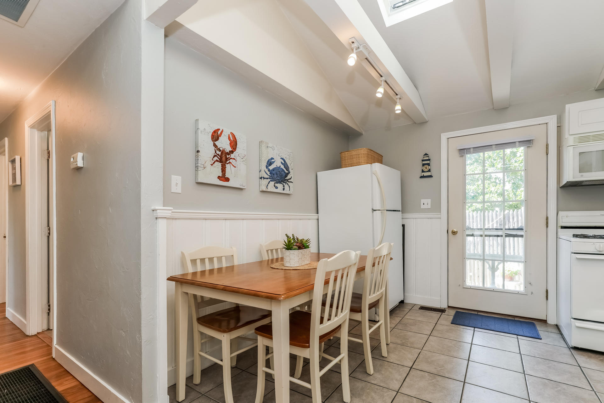101 Lower County Road, Unit 7A Dennis Port, MA 02639 - Photo 6 of 23 007-photo-dining-room-8497905