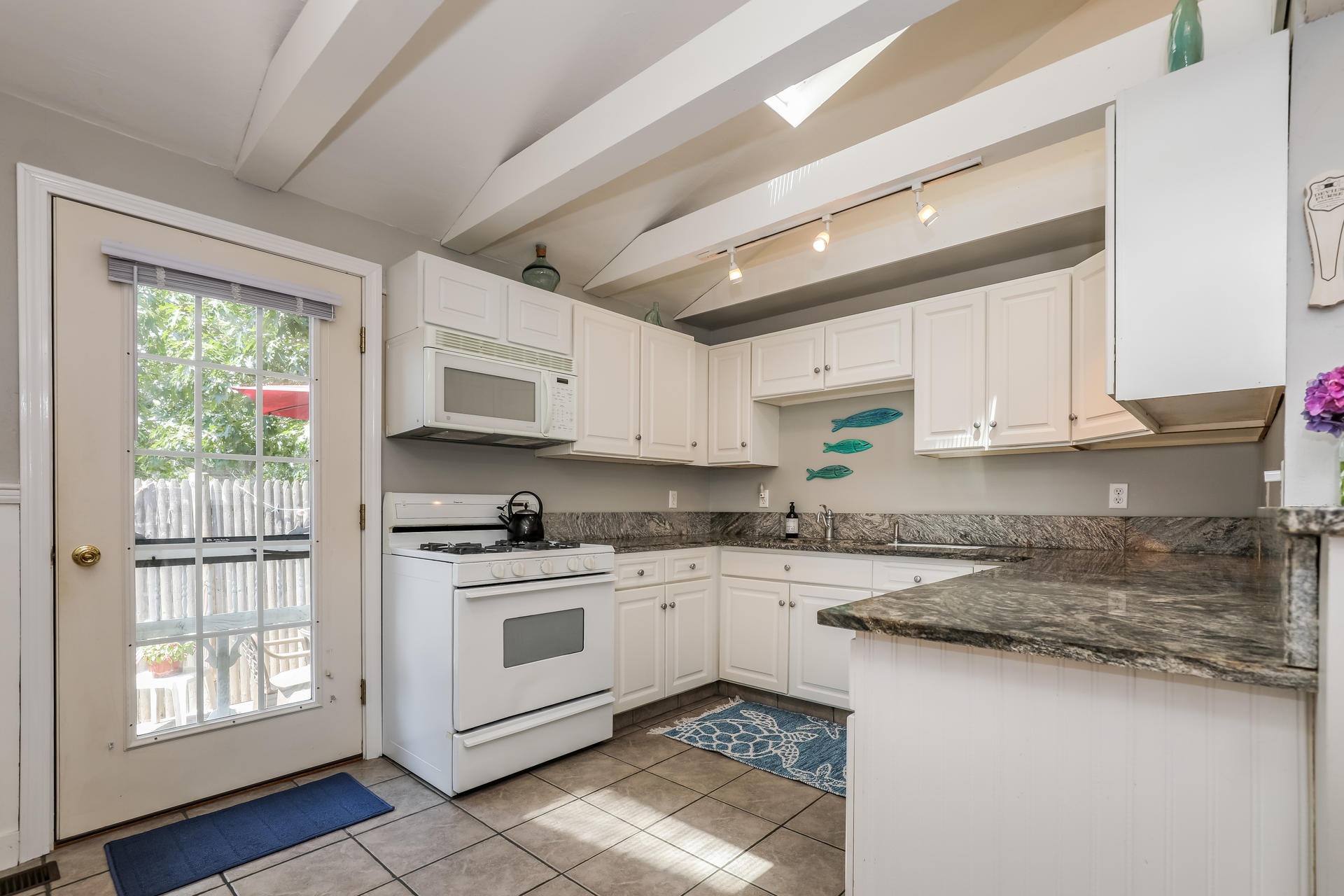 101 Lower County Road, Unit 7A Dennis Port, MA 02639 - Photo 8 of 23 009-photo-kitchen-8497902