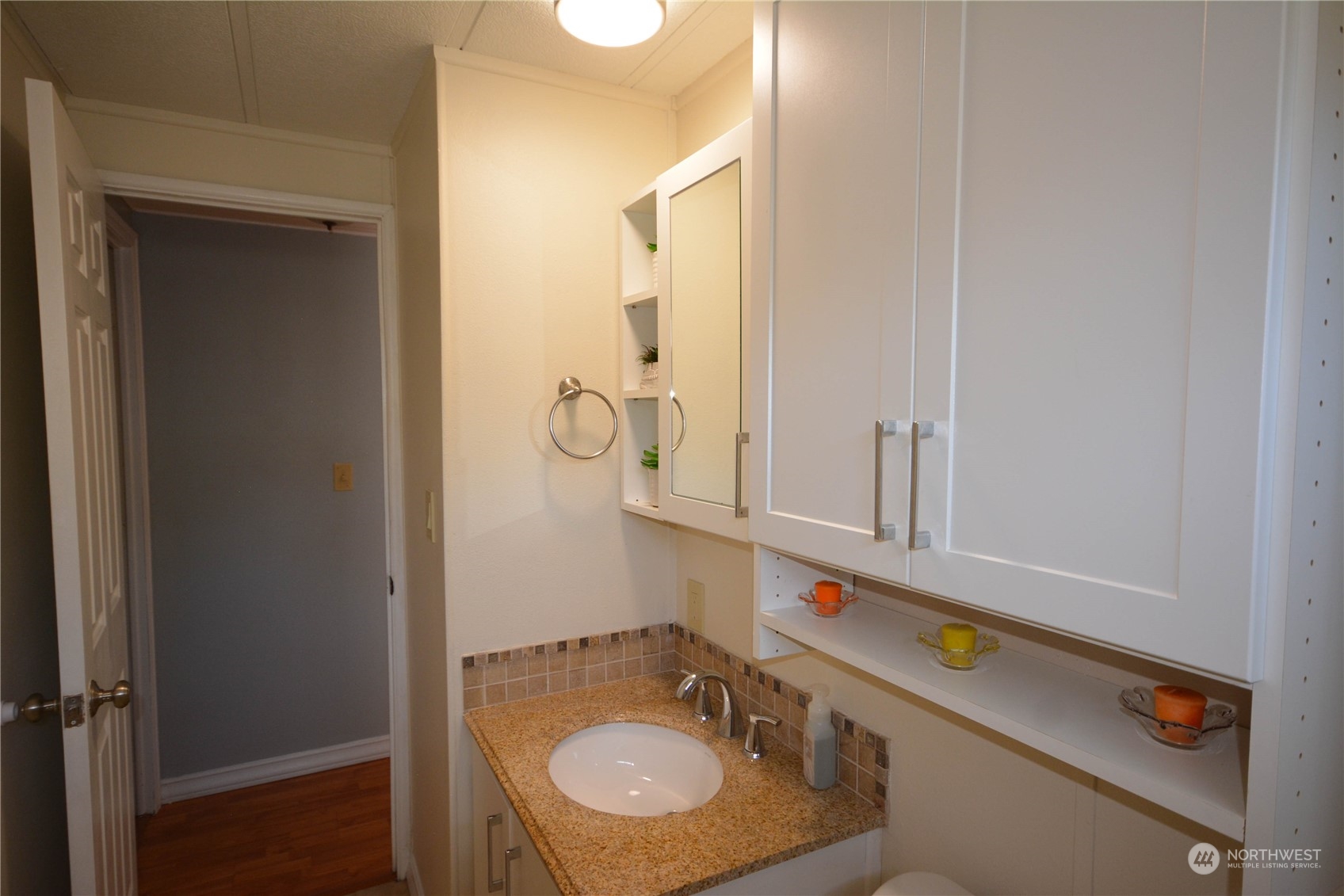 7614 Northeast Bothell Way, Unit 14 Kenmore, WA 98028 - Photo 17 of 26 Gallery Image 17