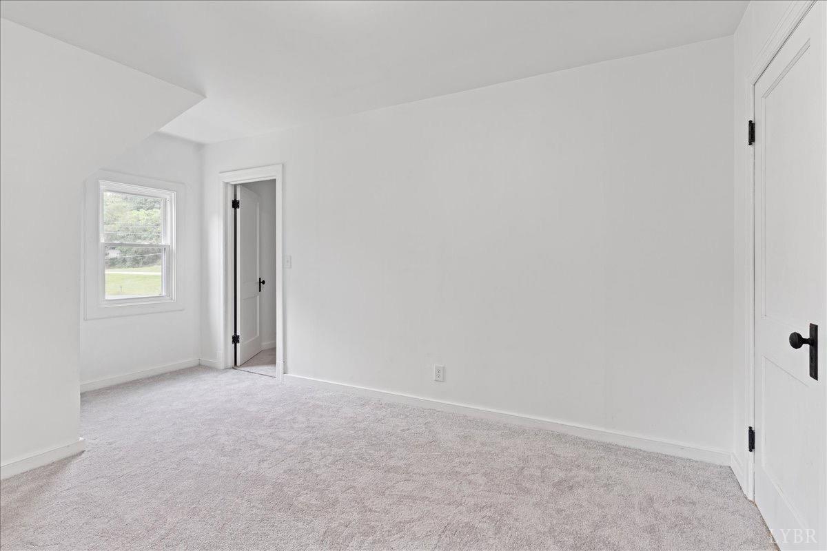15 Cannery Loop Lovingston, VA 22949 - Photo 29 of 60 a view of an empty room and closet area