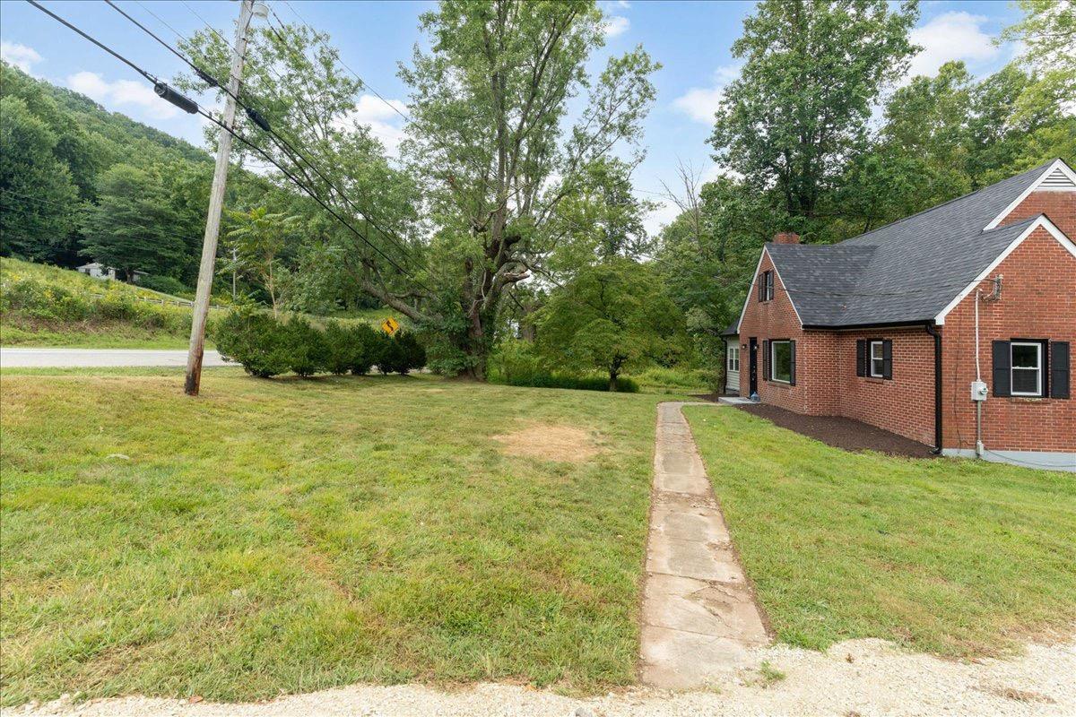 15 Cannery Loop Lovingston, VA 22949 - Photo 45 of 60