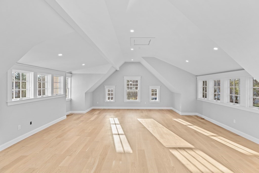 68 Bel Air Road Hingham, MA 02043 - Photo 33 of 36