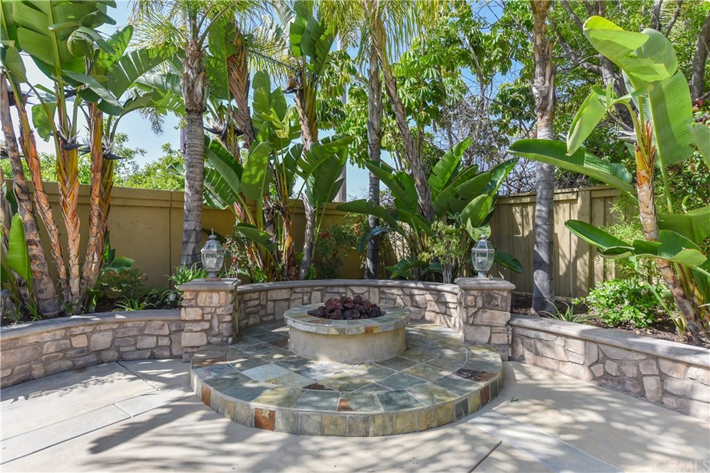 23 Benavente Irvine, CA 92606 - Photo 24 of 44 a view of a water fountain