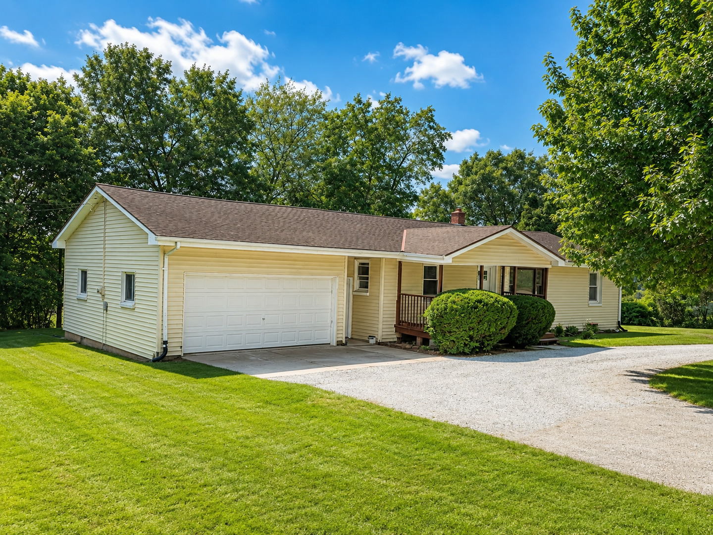 1846 North 2753rd Road Ottawa, IL 61350 - Photo 1 of 14 Gallery Image 1