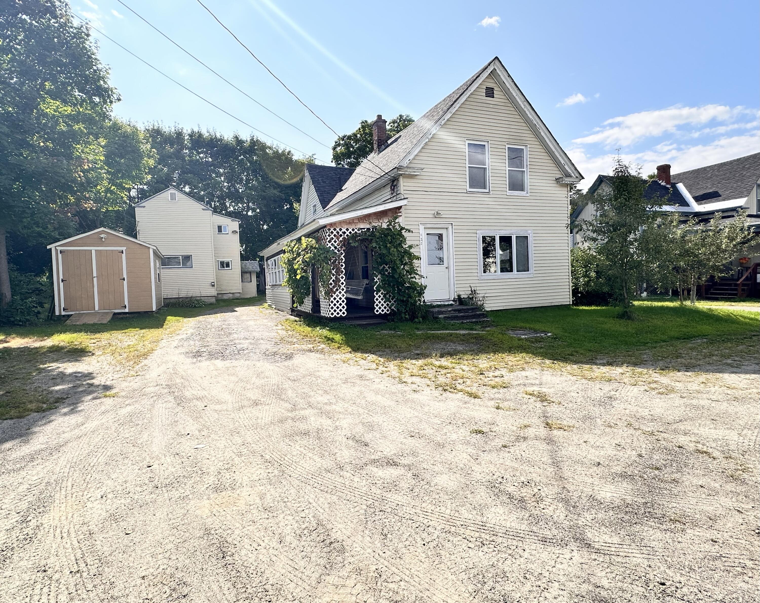 122 Knox Street Millinocket, ME 04462 - Photo 2 of 21