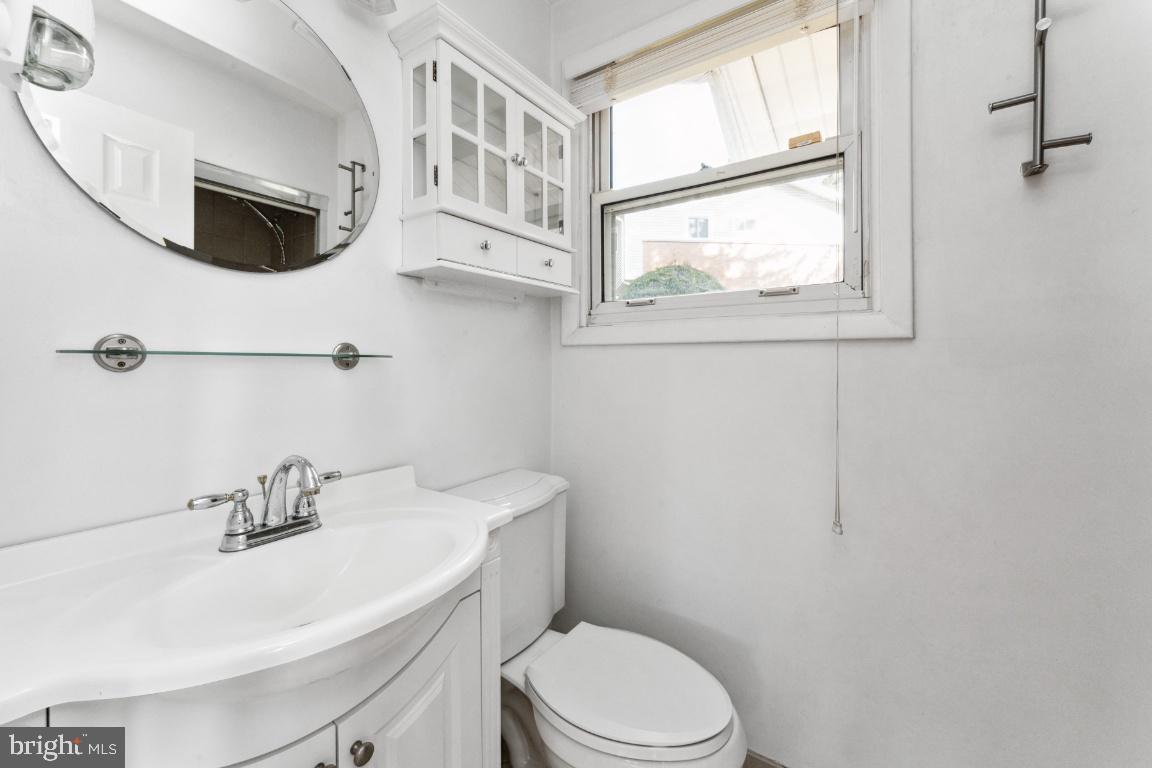 1300 Xaveria Drive Silver Spring, MD 20903 - Photo 16 of 25