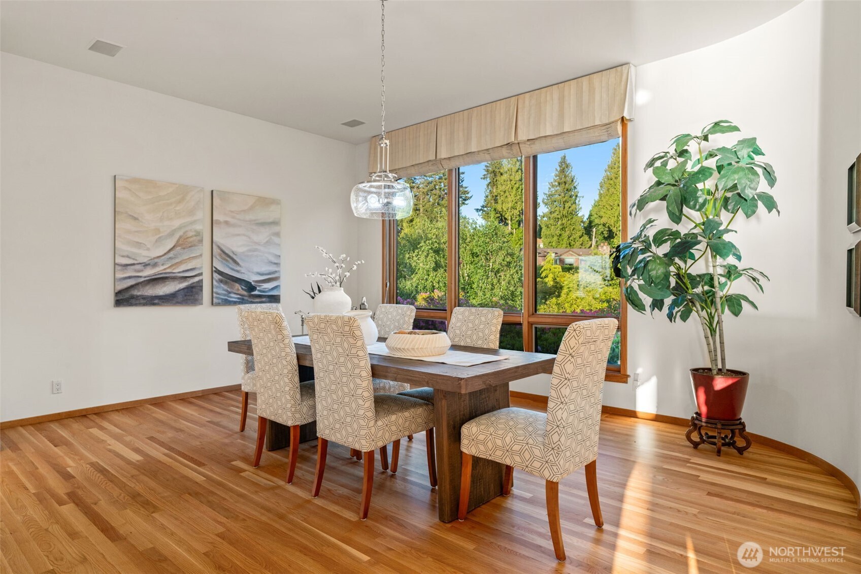 9233 Olympic View Drive Edmonds, WA 98020 - Photo 9 of 40