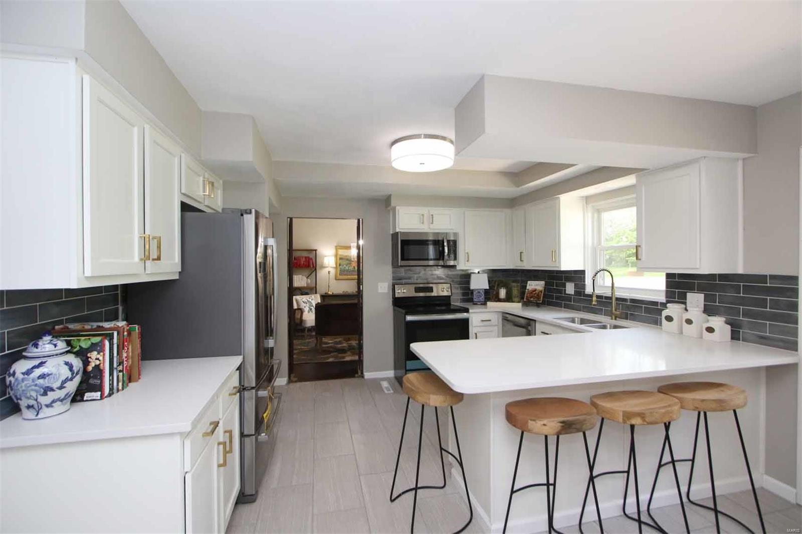 35 Clover Drive Belleville, IL 62221 - Photo 11 of 45